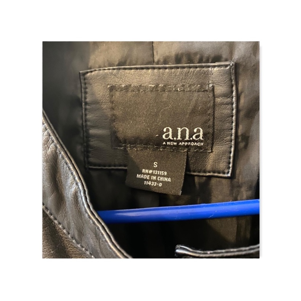 A.N.A Jacket - Picture 3 of 4